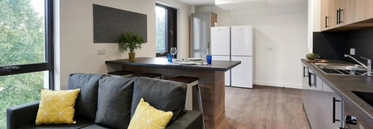 Modern Ensuite Rooms And Studios In Southampton - Sk Apartament