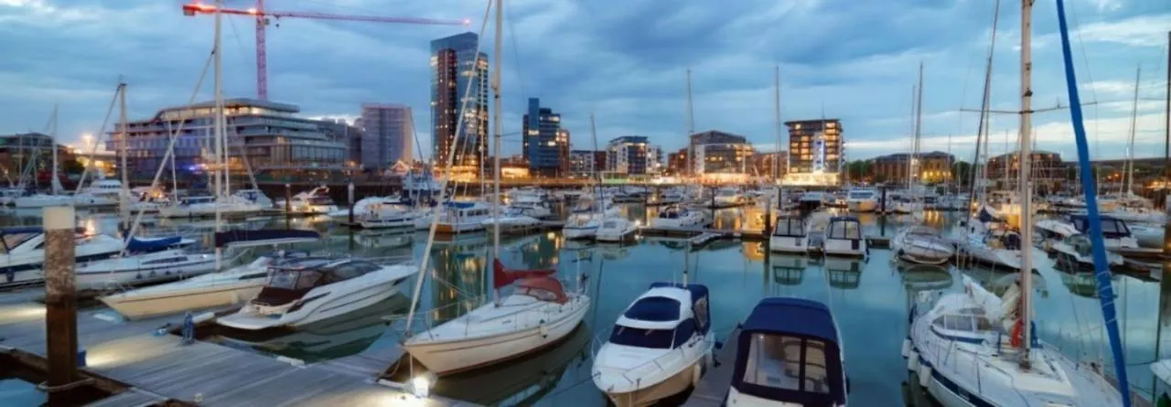 Modern Ensuite Rooms And Studios In Southampton - Sk 0*,  Wielka Brytania