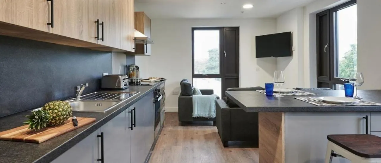 Apartament Modern Ensuite Rooms And Studios In Southampton - Sk